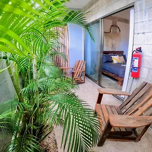 jungle-lofts-by-simply-comfort-tulum-centre-rooftop.tulum-hotels.net/