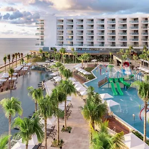 Resort Hilton Cancun, An Puerto Morelos